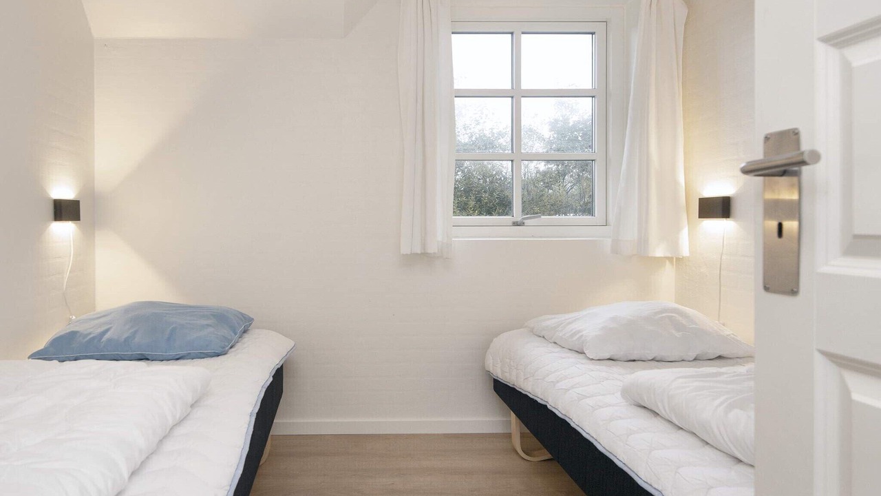 Photo of Others in Øby