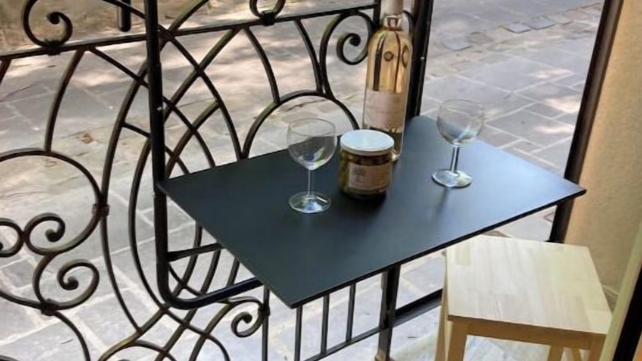 Photo of Patio Balcony in Belgentier