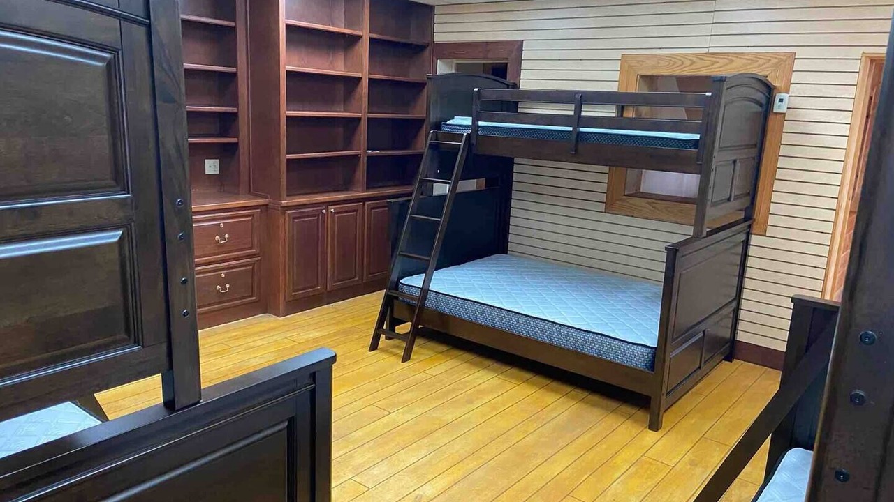 Photo of Bedroom in Kodak
