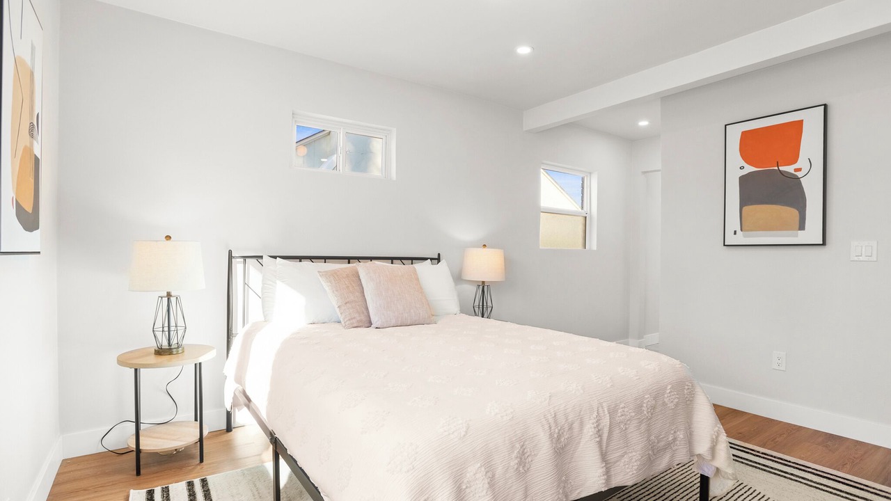 Photo of Bedroom in Hale