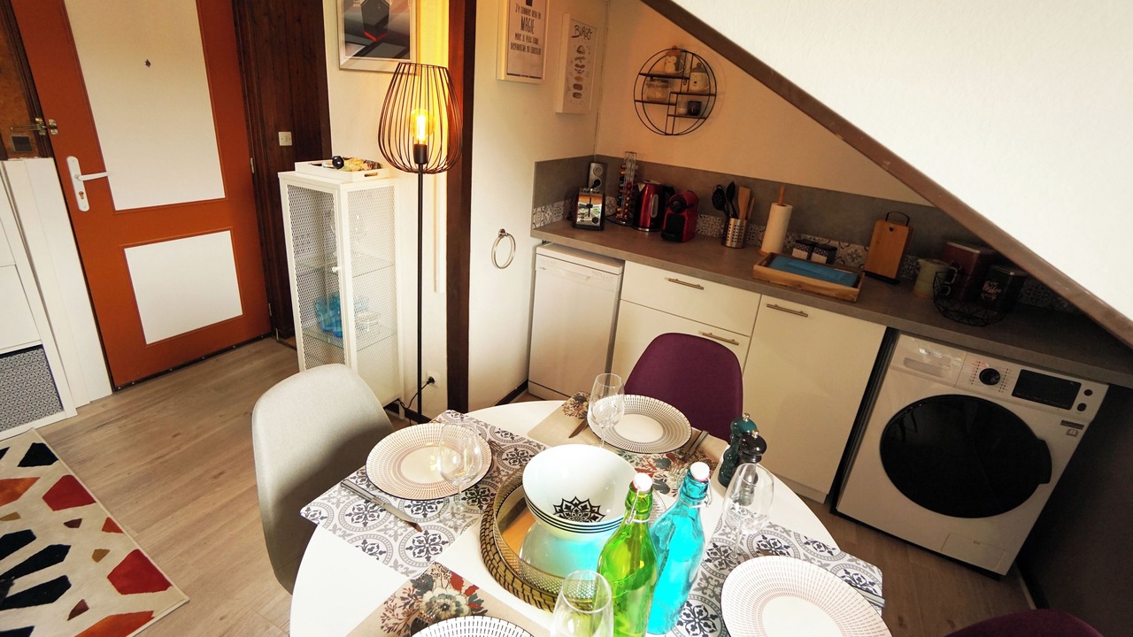 Photo of Others in Anatole France Danton