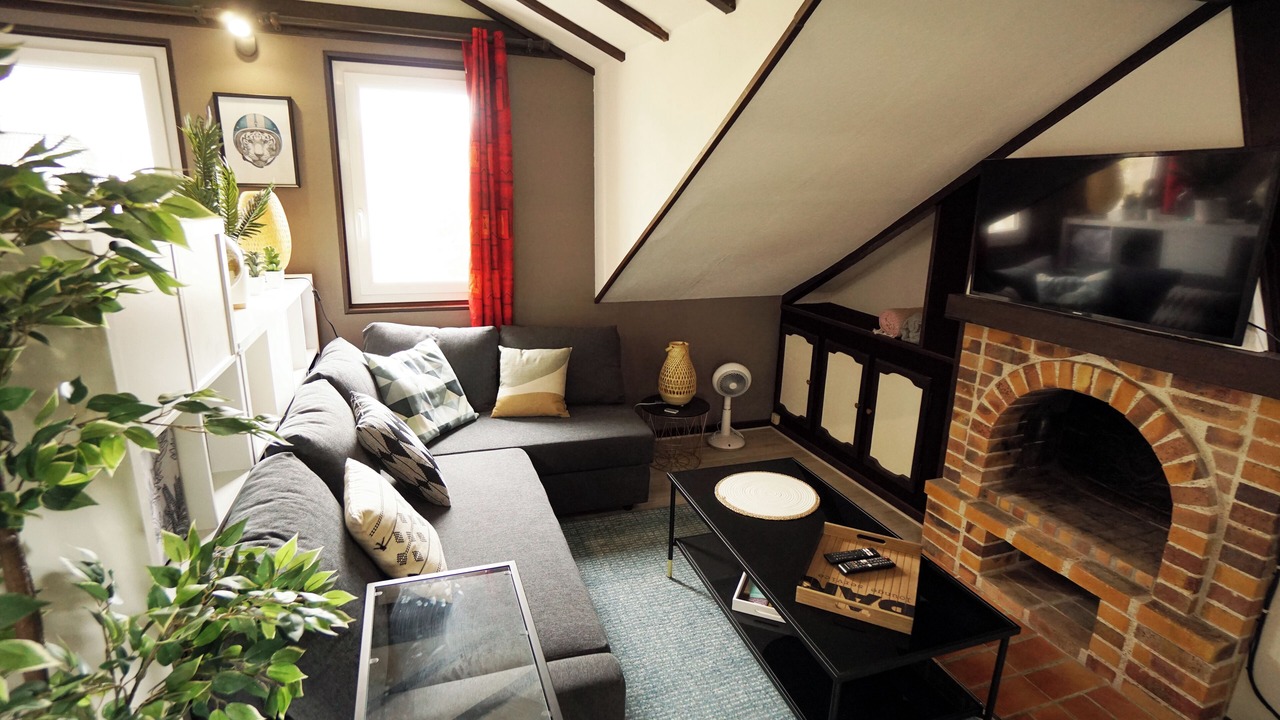 Photo of Livingroom in Anatole France Danton