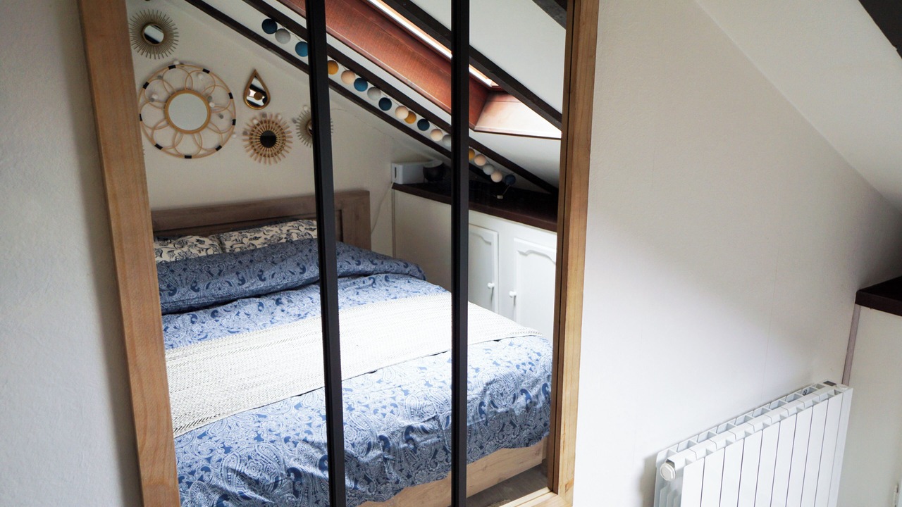 Photo of Bedroom in Anatole France Danton