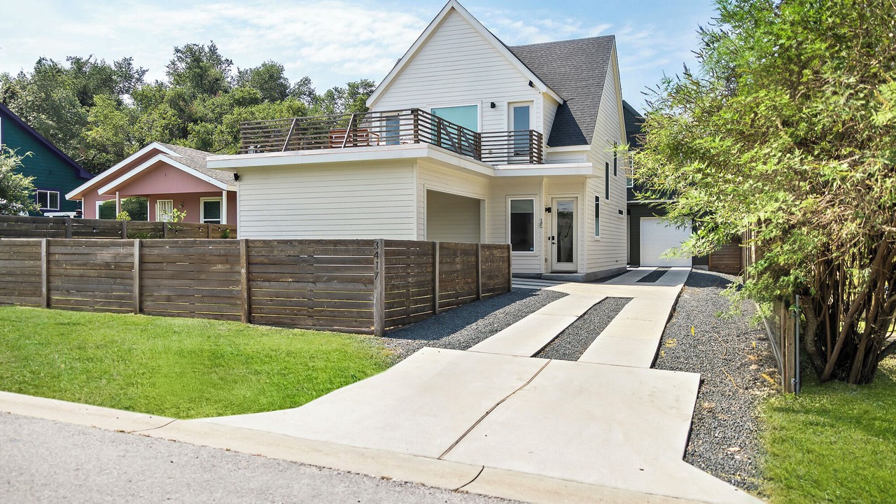 Photo of Others in Southhampton Hills