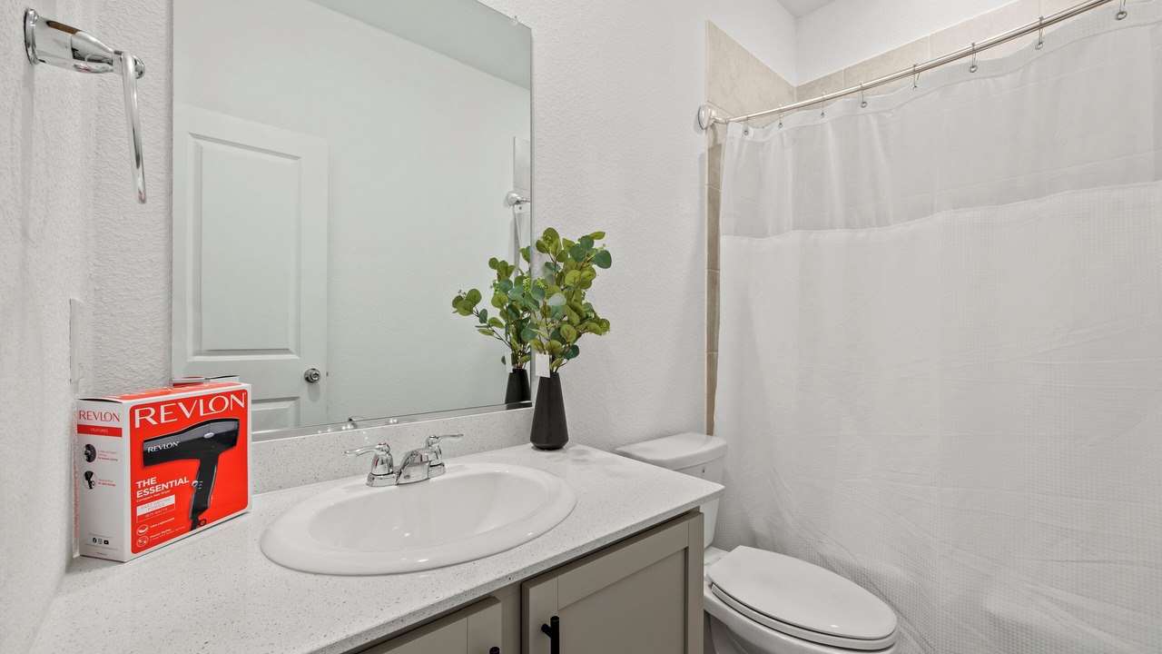 Photo of Bathroom in Haslet