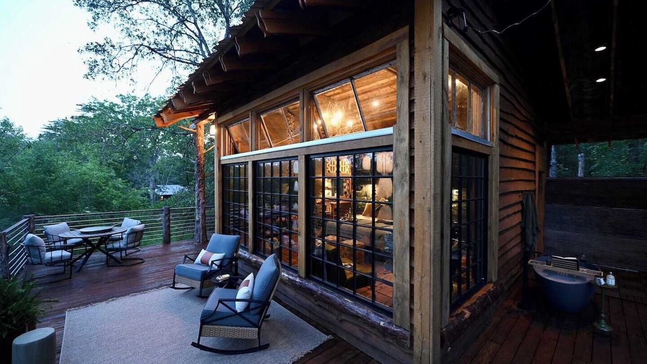 Photo of Outdoor in Samantha