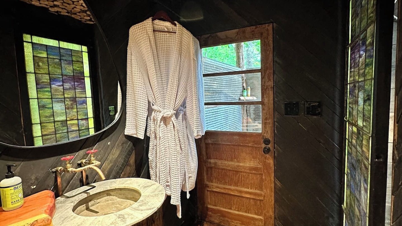 Photo of Bathroom in Samantha