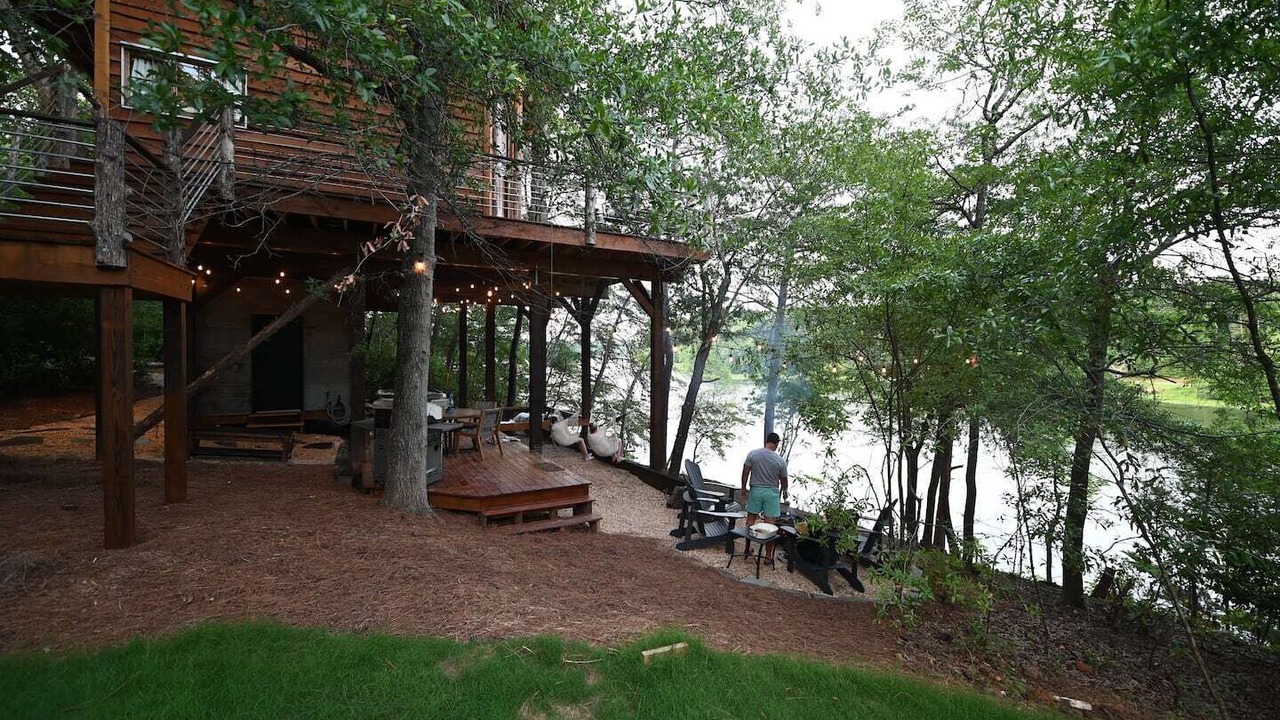 Photo of Outdoor in Samantha
