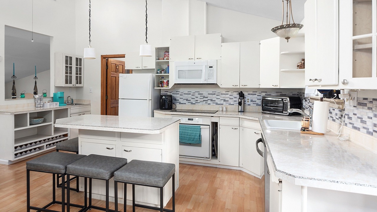 Photo of Kitchen in Teall Beach
