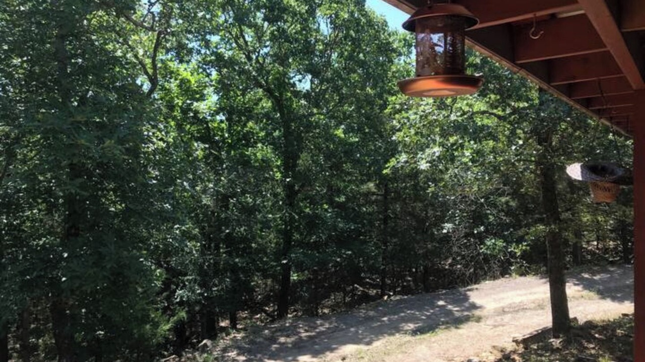 Photo of Outdoor in Canadian