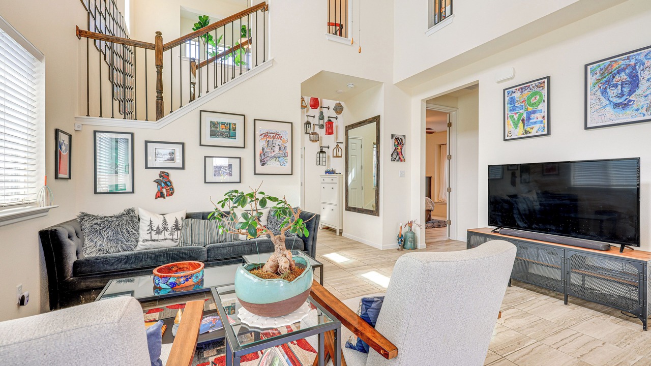 Photo of Livingroom in Kyle
