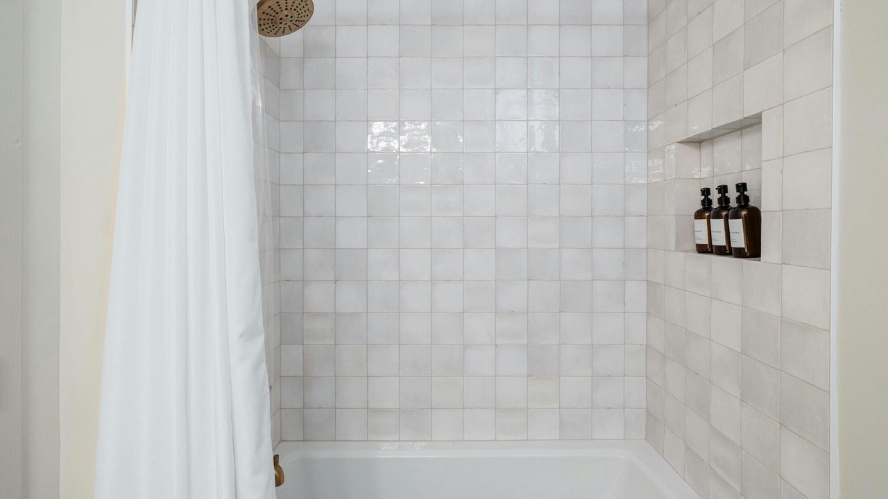 Photo of Bathroom in South Manchaca