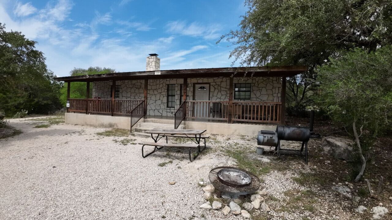Photo of Outdoor in Concan