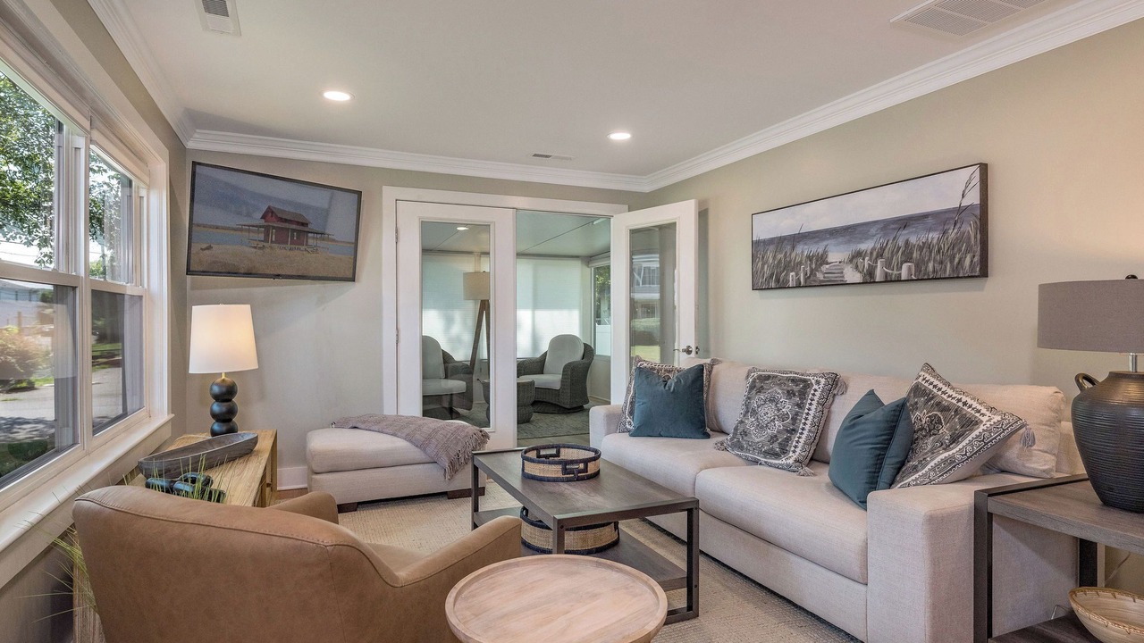 Photo of Livingroom in Guilford