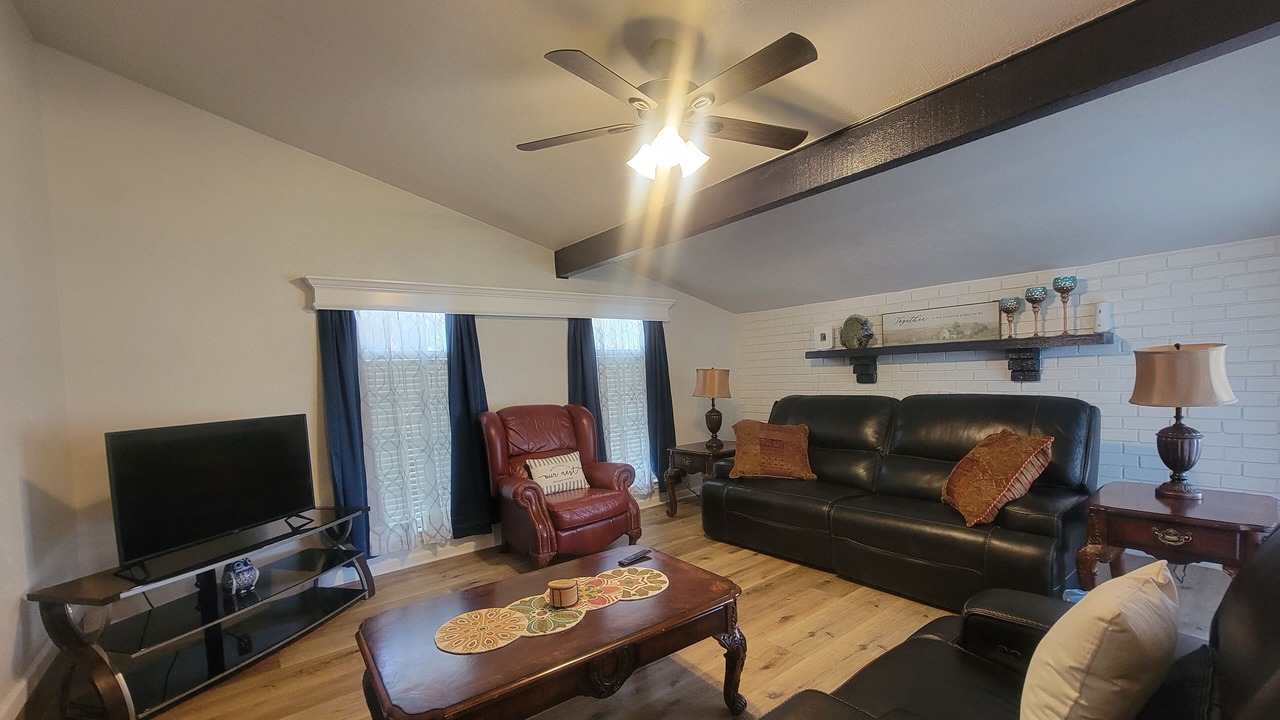 Photo of Livingroom in Fort Worth