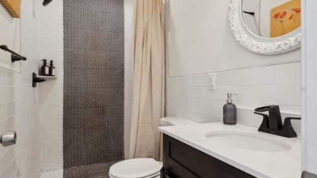 Photo of Bathroom in Mantua