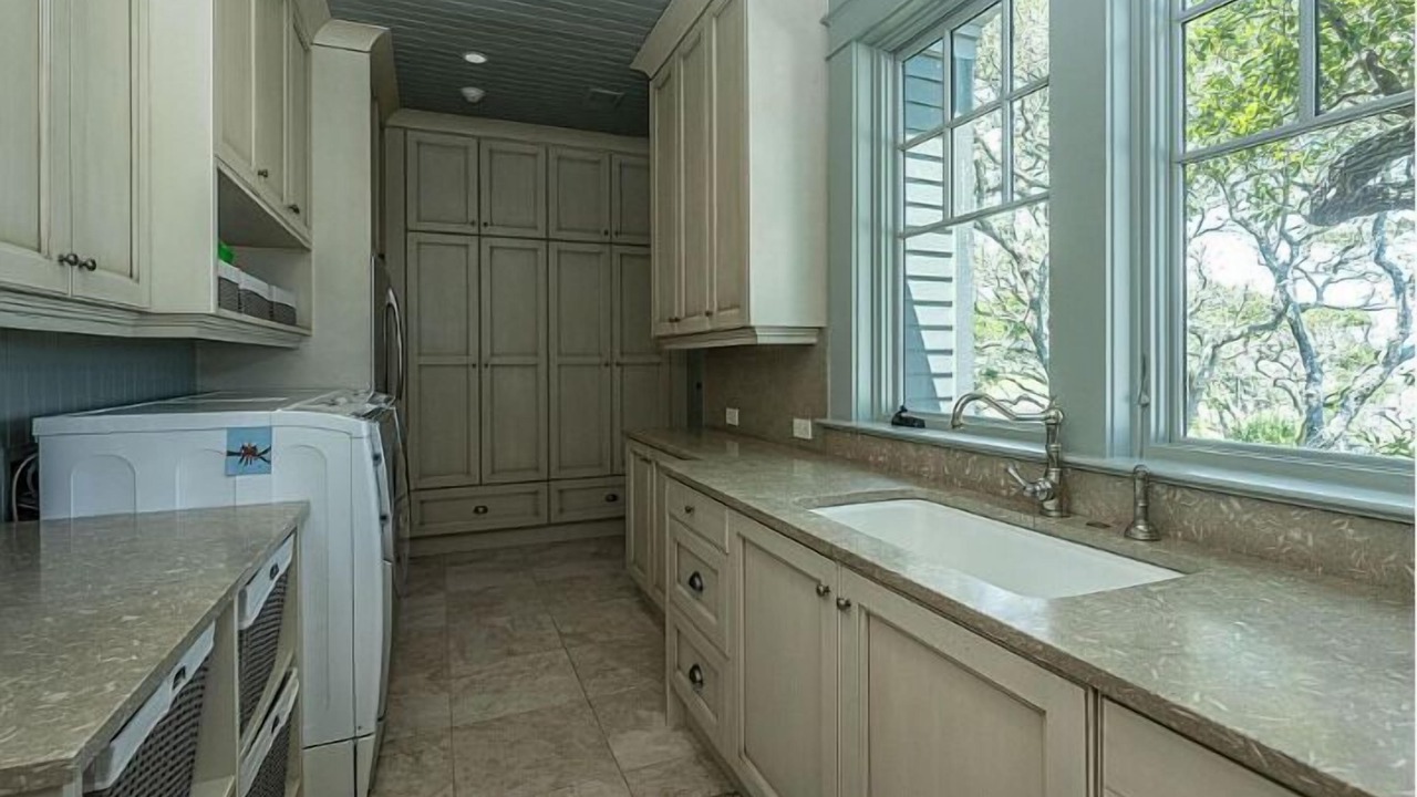 Photo of Bedroom in Edisto Island
