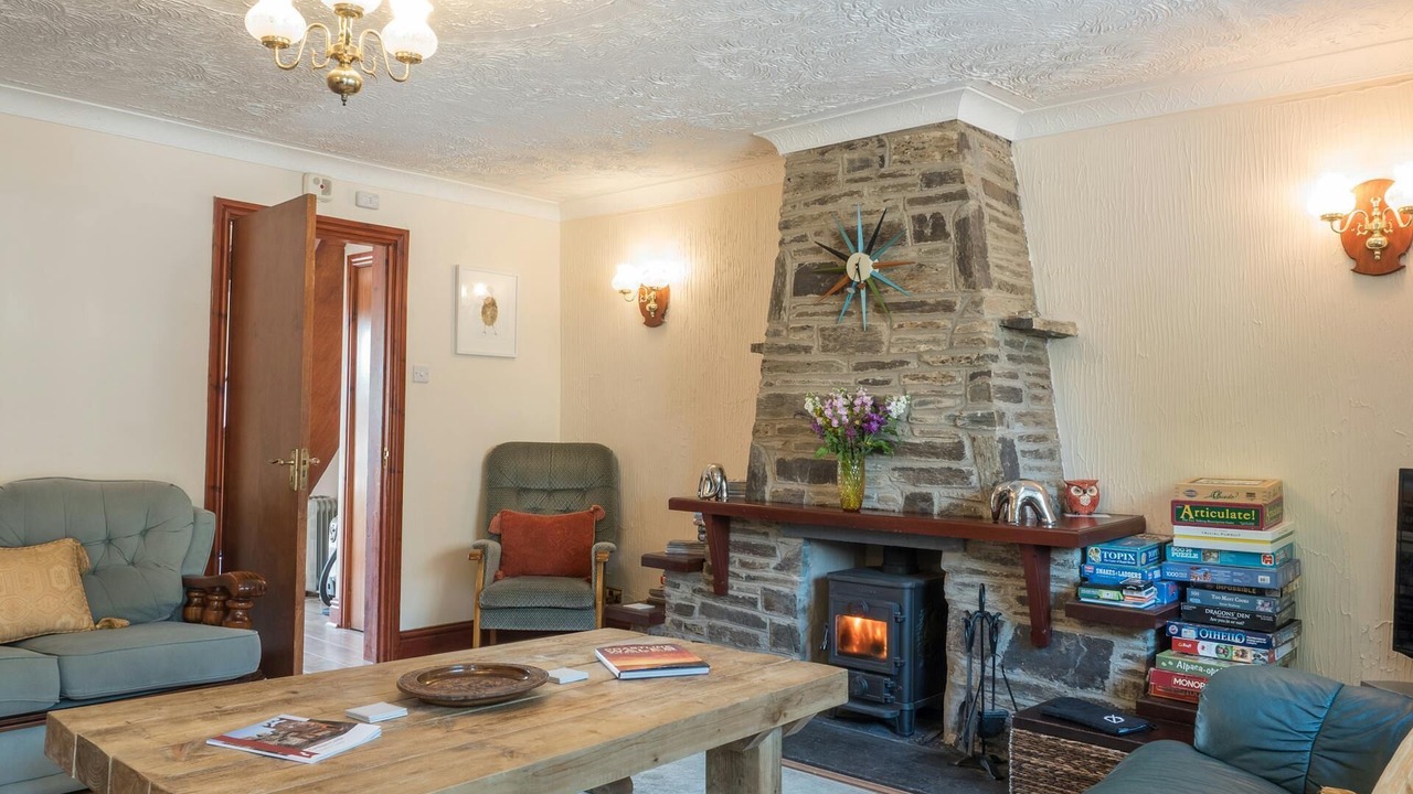 Photo of Livingroom in Cardigan