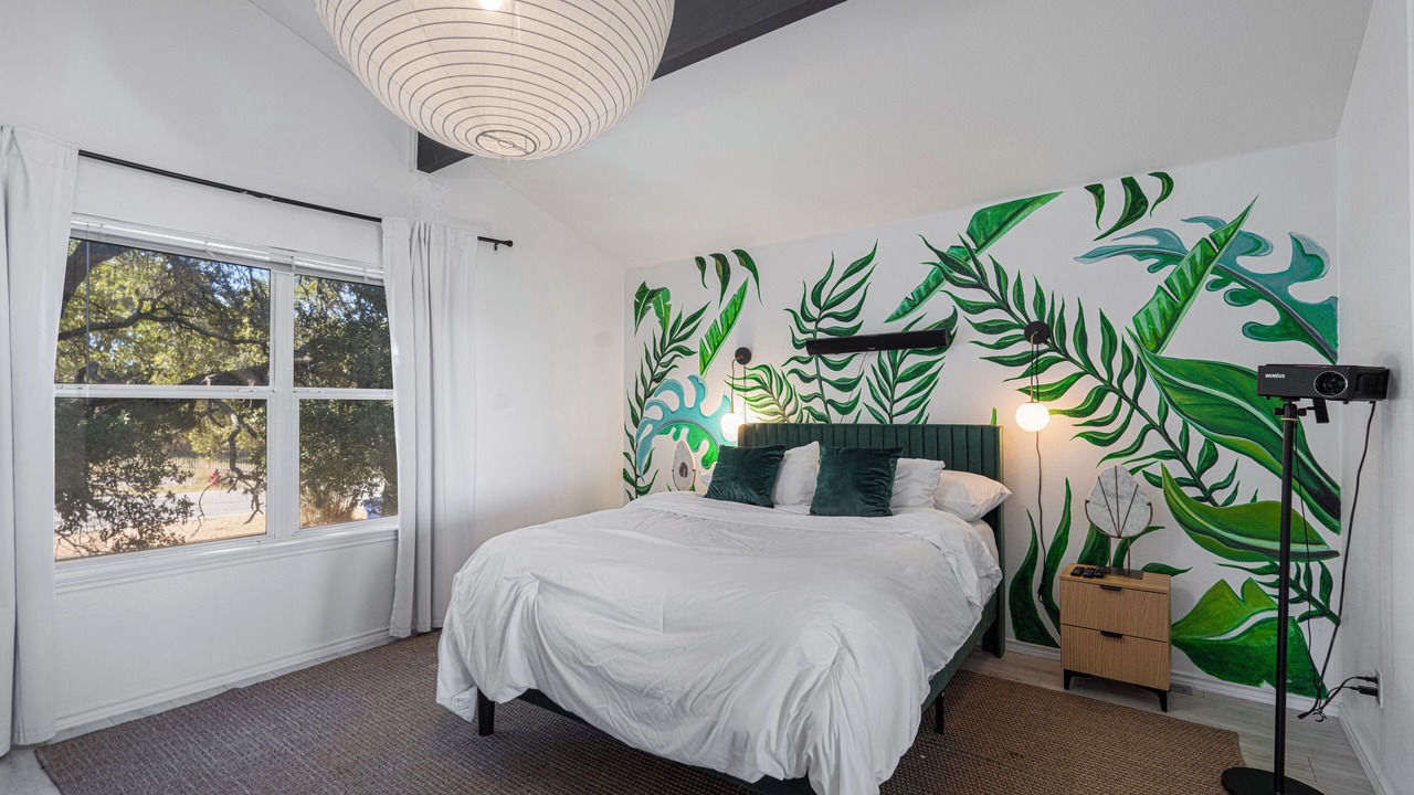 Photo of Bedroom in Waterford On Lake Travis