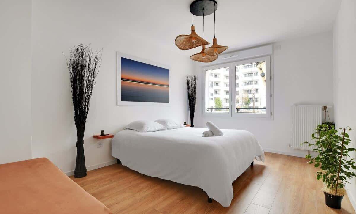 Photo of Bedroom in Saint-Ouen