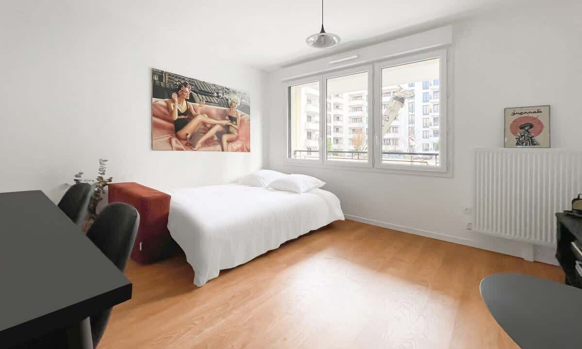 Photo of Bedroom in Saint-Ouen