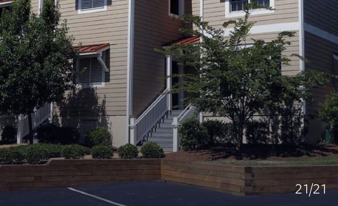 Photo of Outdoor in Lackey