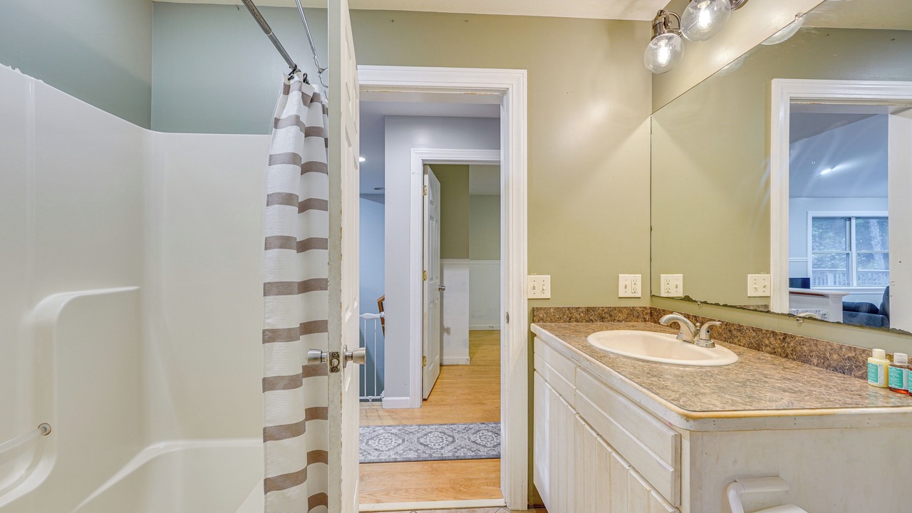 Photo of Bathroom in Brant Lake
