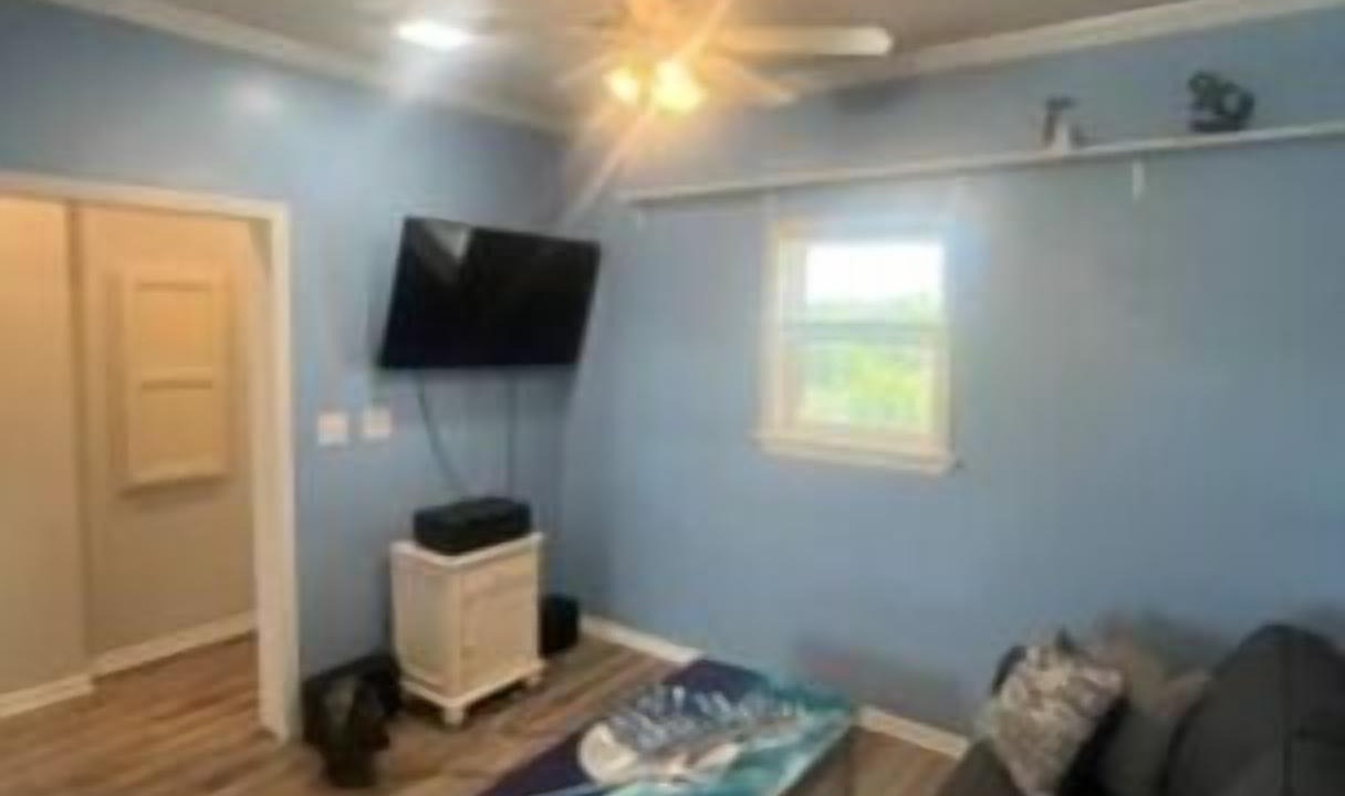 Photo of Others in Sands