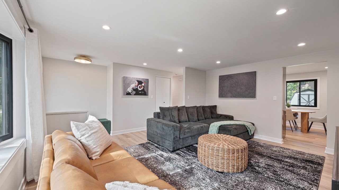 Photo of Livingroom in Forestview
