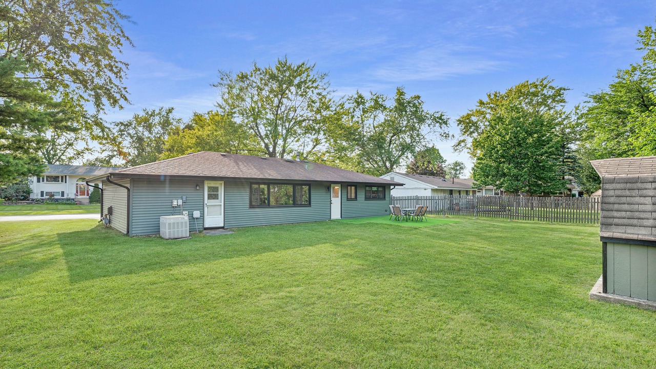 Photo of Outdoor in Forestview