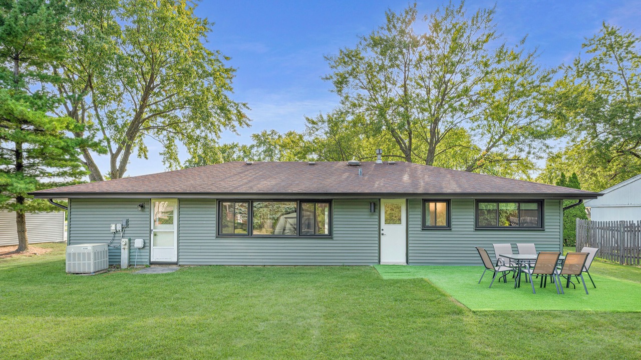 Photo of Outdoor in Forestview