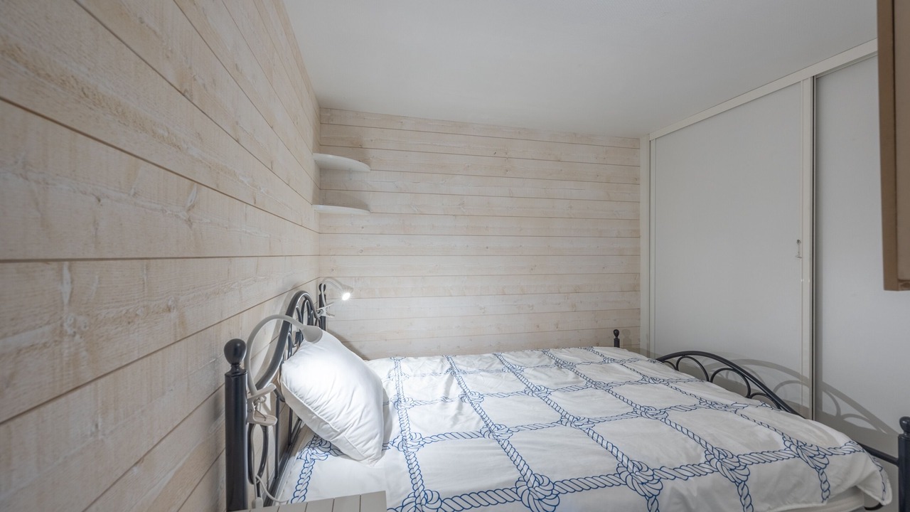 Photo of Bedroom in Courseulles-sur-Mer