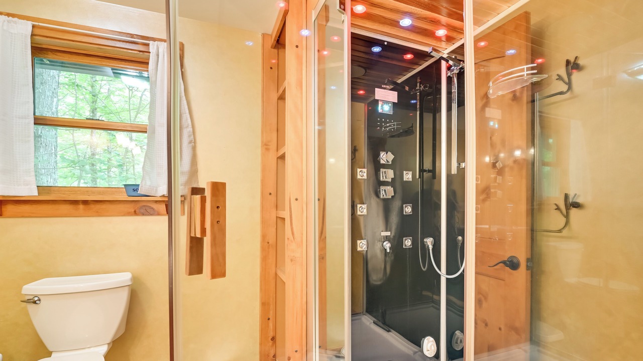 Photo of Bathroom in Town of Webb