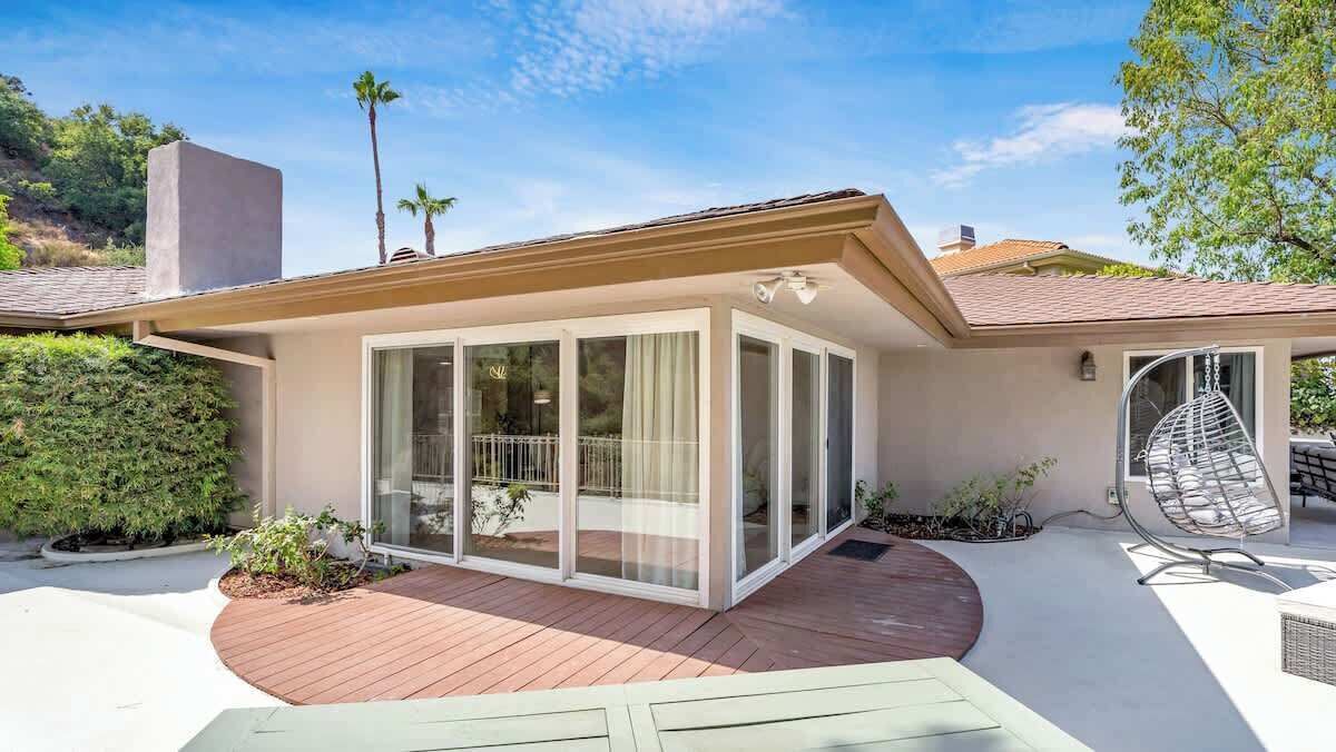 Photo of Patio Balcony in Studio City