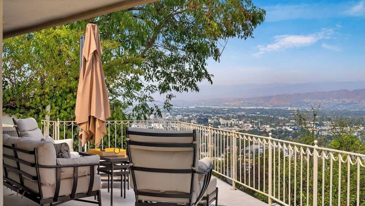 Photo of Patio Balcony in Studio City