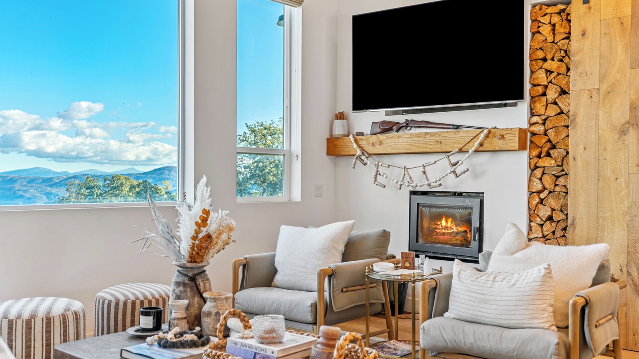 Photo of Livingroom in Pauma Valley