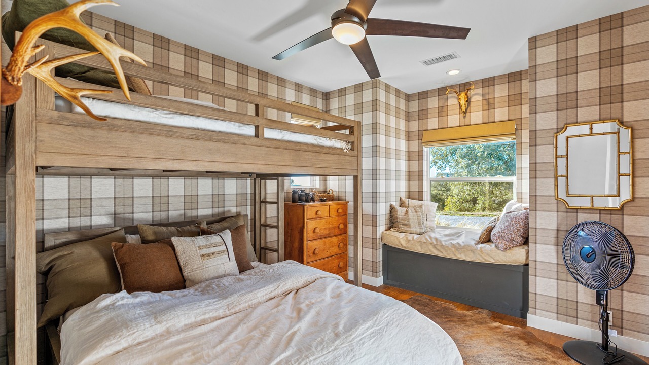 Photo of Bedroom in Pauma Valley