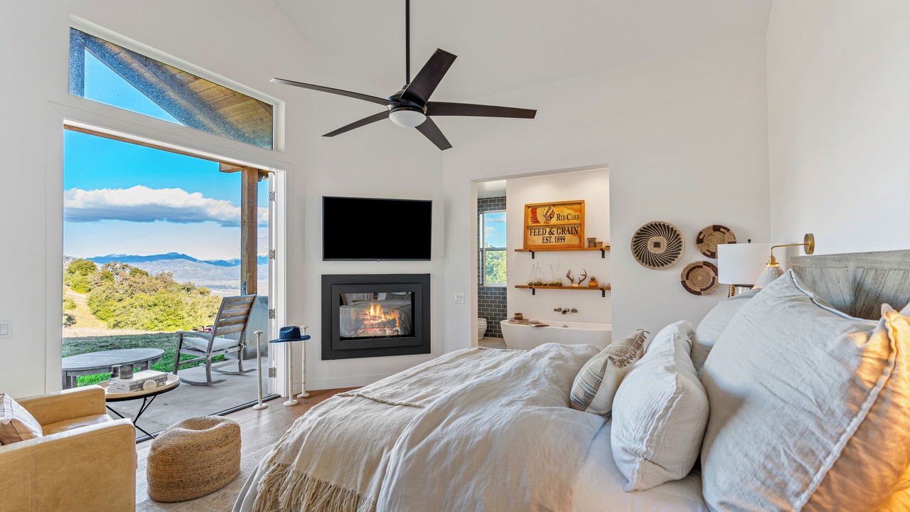 Photo of Bedroom in Pauma Valley