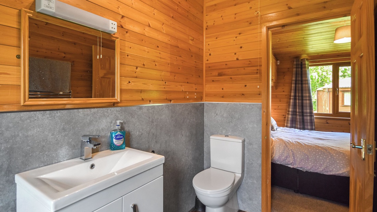 Photo of Bathroom in Rowardennan
