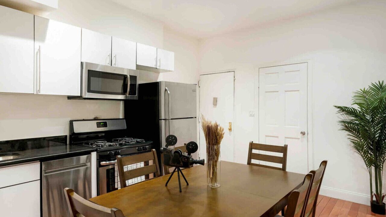 Photo of Others in Lower East Side