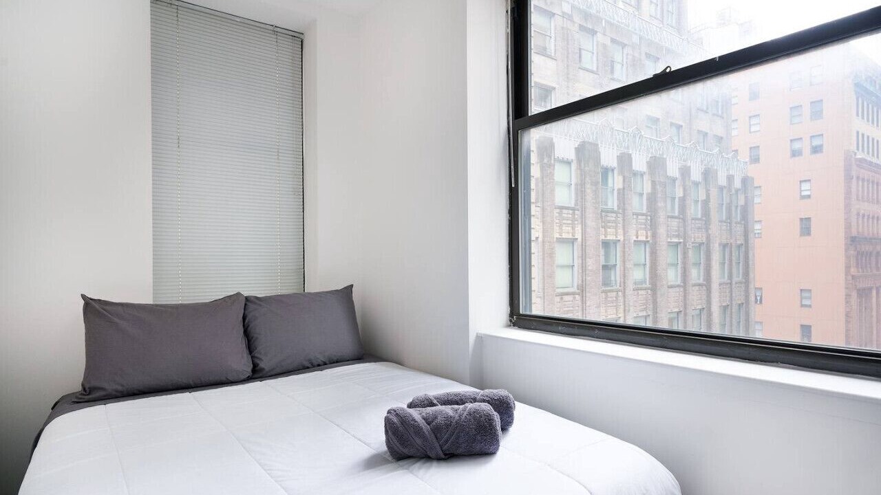 Photo of Bedroom in Financial District