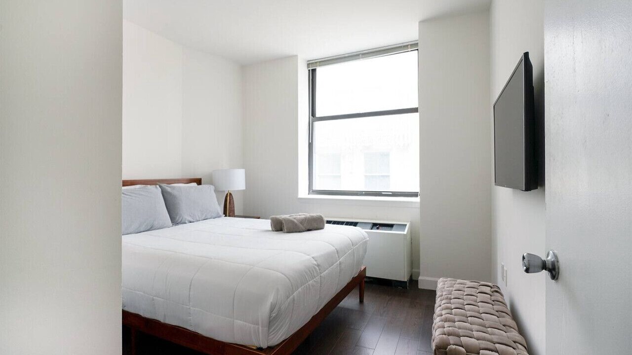 Photo of Bedroom in Financial District