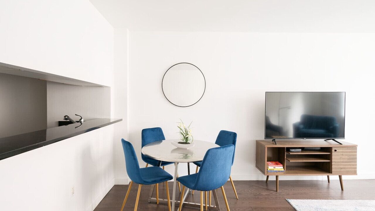 Photo of Others in Financial District