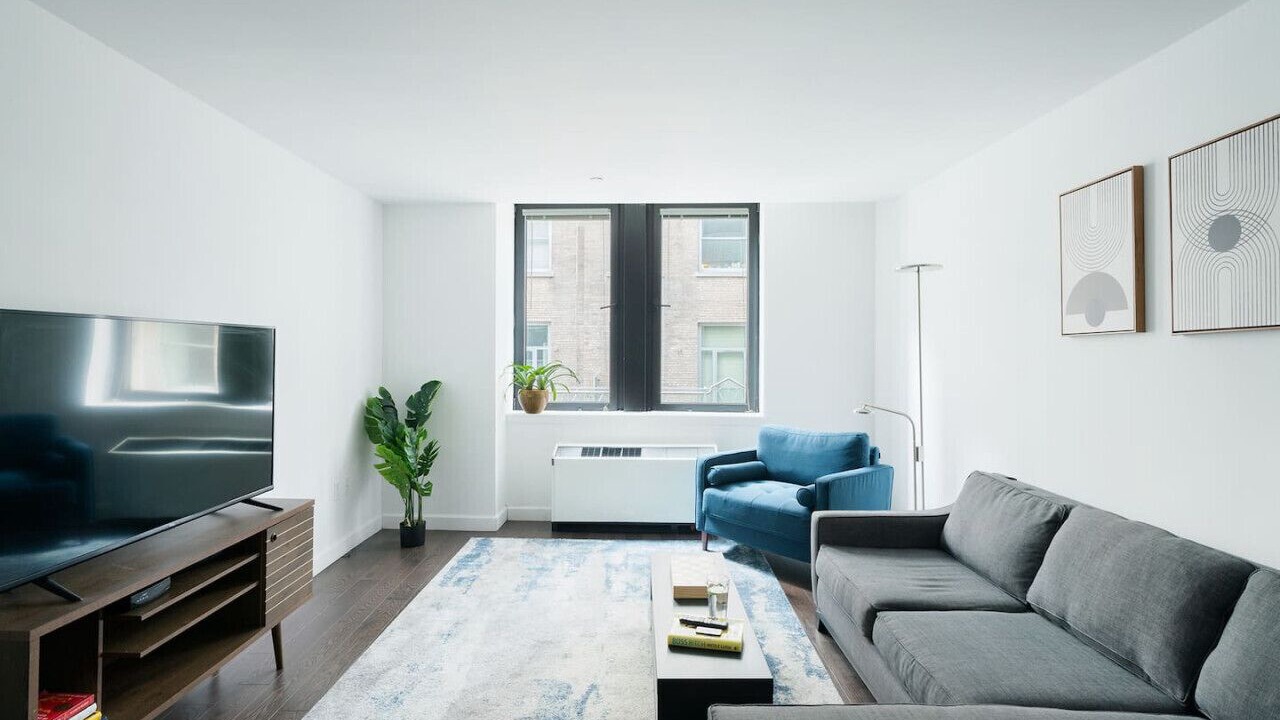Photo of Livingroom in Financial District