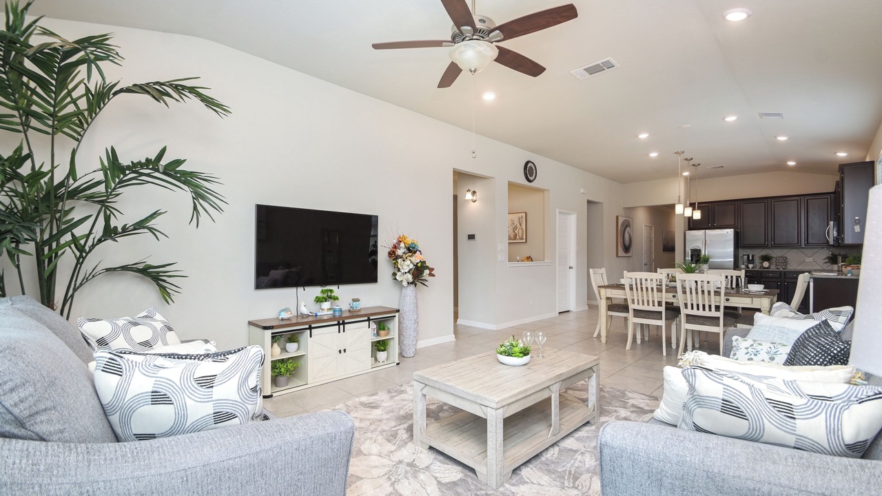 Photo of Livingroom in Stone Oak