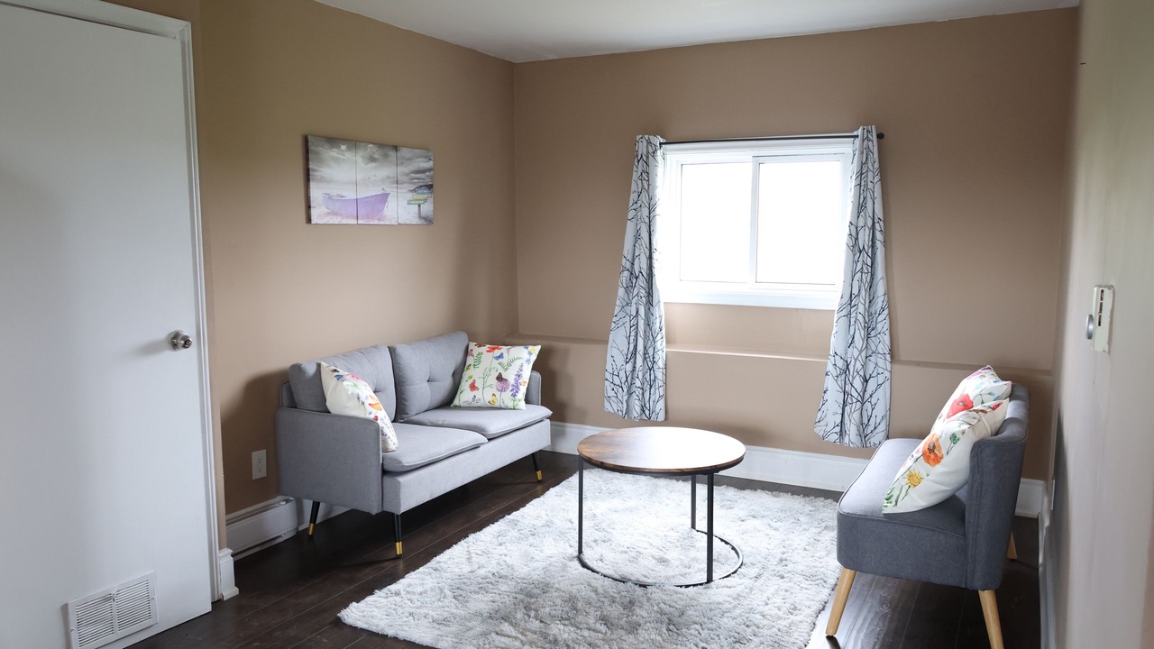 Photo of Livingroom in Clarington