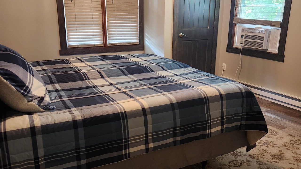 Photo of Bedroom in Rockholds