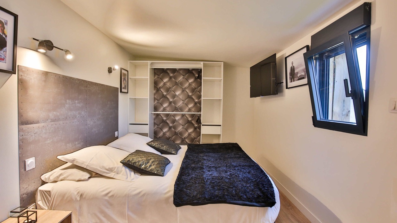 Photo of Bedroom in Clermont-Creans