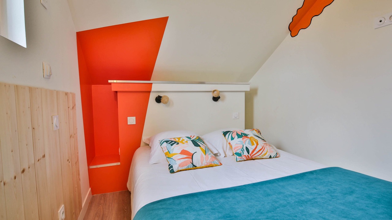 Photo of Bedroom in Clermont-Creans