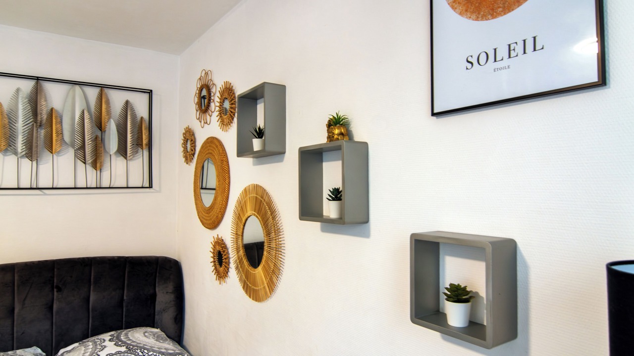 Photo of Others in Anatole France Danton